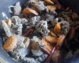 Foto del paso 3 de la receta: Salteado de bifecitos