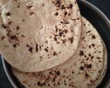 चीज़ रोटी पिज़्ज़ा (Cheese Roti pizza recipe in hindi) रेसिपी चरण 1 फोटो