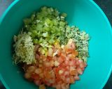 ઇન્સ્ટન્ટ રવા ઉત્તપમ (Instant Rava Uttapam Recipe In Gujarati) રેસીપી સ્ટેપ2ફોટો