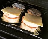 A picture of step 3 of Egg & Bacon Muffins.