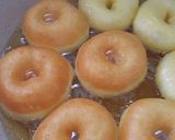 Foto langkah ke 4 dari resep Donat Empuk Banget, Harus Coba!.