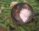 Foto langkah ke 7 dari resep Sop Rempah Tulang & Daging Sapi.