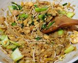 Foto langkah ke 4 dari resep Mie Tiau (Kwetiau) Goreng.