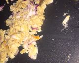 A picture of step 2 of Fish and egg yolk sandwich.