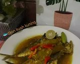 Foto langkah ke 7 dari resep Ikan kuah kuning dengan belimbing wuluh.