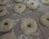 Foto langkah ke 5 dari resep Donat Lembut Tanpa Ulen Tanpa Telur.