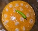 A picture of step 4 of Albóndigas (Mexican Meatballs).