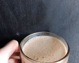 Foto langkah ke 6 dari resep Simple Smoothie Banana Coffee.