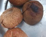 A picture of step 6 of Barley flour baati.