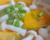 Hình bước làm 3 của món Canh nấm hải sản bí đỏ