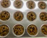 Foto langkah ke 4 dari resep Banana Muffin.