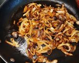 A picture of step 3 of French Onion Steak & Mushroom Tart.