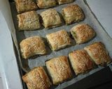 A picture of step 6 of Sausage rolls.