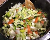 Une image de l'étape 10 de Soupe de légumes au bouillon de crevettes black tiger.