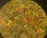 A picture of step 6 of Beef and cabbage sauce (my version).