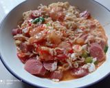 Foto langkah ke 5 dari resep Seblak mie sosis.