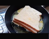 Foto langkah ke 5 dari resep Simple French Toast.