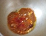 A picture of step 3 of Khakhra chivada.