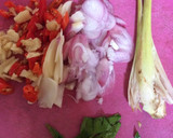 Foto langkah ke 2 dari resep Patin Kukus Asam Pedas.