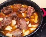 Foto del paso 5 de la receta: Braons rostits - Jarretes de cordero a la cazuela