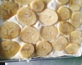 Foto langkah ke 6 dari resep Banana Cup Cake.