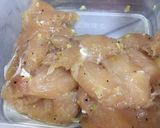 รูปขั้นตอนการทำที่ 2 ของ ไก่ผัดผักบุ้งจีน🐔