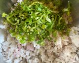 A picture of step 2 of Mooli Pakode.