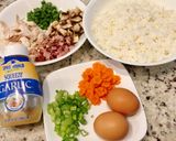 Hình bước làm 1 của món Cơm Chiên Thập Cẩm (Cho Người Kỵ Hải Sản)