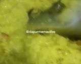 Foto langkah ke 1 dari resep Naskun Bakar (Nasi Kuning Ayam Suwir Kemangi Bakar) | Nasi Bakar.
