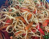 Pirított zöldséges spagetti recept fázis 2 fotója