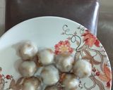 A picture of step 6 of Steamed modak.