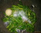 Foto langkah ke 2 dari resep Sambal bawang rawit ijo simple.