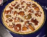 Une image de l'étape 10 de Tarte aux pêches jaunes et amandes (pâte brisée épeautre, semoule fine et lait).