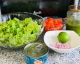 Foto del paso 1 de la receta: Ensalada de tuna aderezada con salsa pesto y zumo de limón