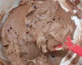 Foto langkah ke 3 dari resep Mini Crunchy Chocochip Putih telur.