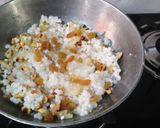 A picture of step 5 of Sago khichdi.