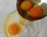 Foto del paso 1 de la receta: Bizcocho de yogur y limón rápido al microondas