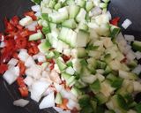 Foto del paso 1 de la receta: Tortilla de verduras en la flip