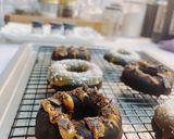 Foto del paso 7 de la receta: Donas de cacao y harina de algarroba sin gluten