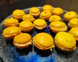 Une image de l'étape 8 de Macarons crème chocolat blanc et Limoncello.
