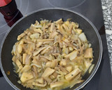 Foto del paso 3 de la receta: Setas con cebolla y orégano