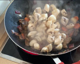 Foto del paso 5 de la receta: Noodles de arroz con ternera y champiñones