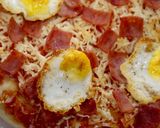 Foto langkah ke 6 dari resep Pizza Rumahan Sederhana 🍕.