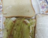 A picture of step 2 of Healthy sandwiches 😊.