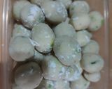 Foto langkah ke 5 dari resep Cilok Bumbu Kacang.