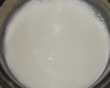 A picture of step 2 of Insta Cream Coffee.