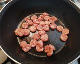 Foto del paso 1 de la receta Macarrones con tomate, longaniza y champiñones🍄