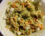 Foto del paso 13 de la receta Ensalada de aguacates con gambas y salsa rosa