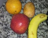 Foto del paso 2 de la receta: Gelatina con frutas🍎🍌🍊