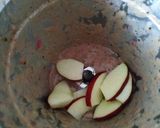 A picture of step 1 of Dragon fruit Smoothie bowl.